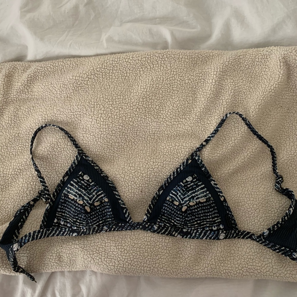 Bikini top